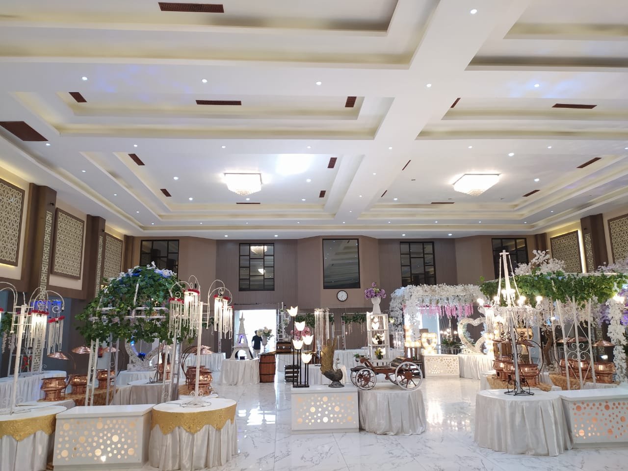 Dokumentasi Wedding Diah Jati 08 03 2020 di Gedung Mahameru Polda Jatim oleh Jagarasa - foto 3
