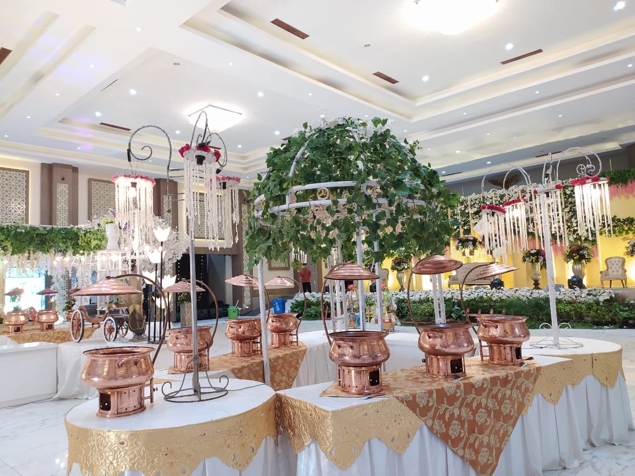 Dokumentasi Wedding Diah Jati 08 03 2020 di Gedung Mahameru Polda Jatim oleh Jagarasa - foto 4