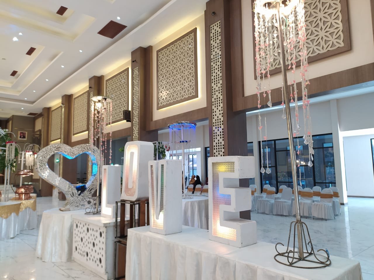 Dokumentasi Wedding Diah Jati 08 03 2020 di Gedung Mahameru Polda Jatim oleh Jagarasa - foto 8