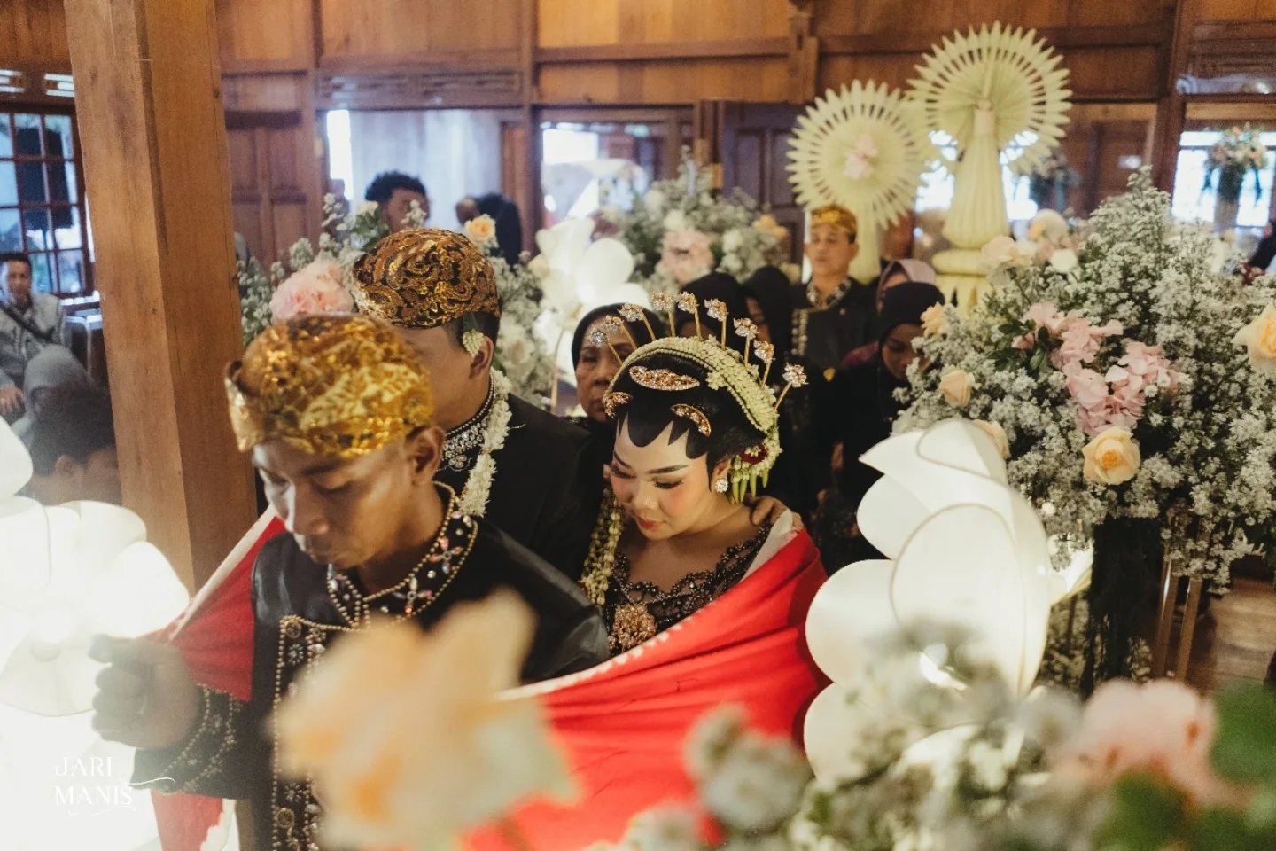 Dokumentasi Wedding Fikri Devi 13 07 2025 di Gedung Kembar Venue oleh Jagarasa - foto 13