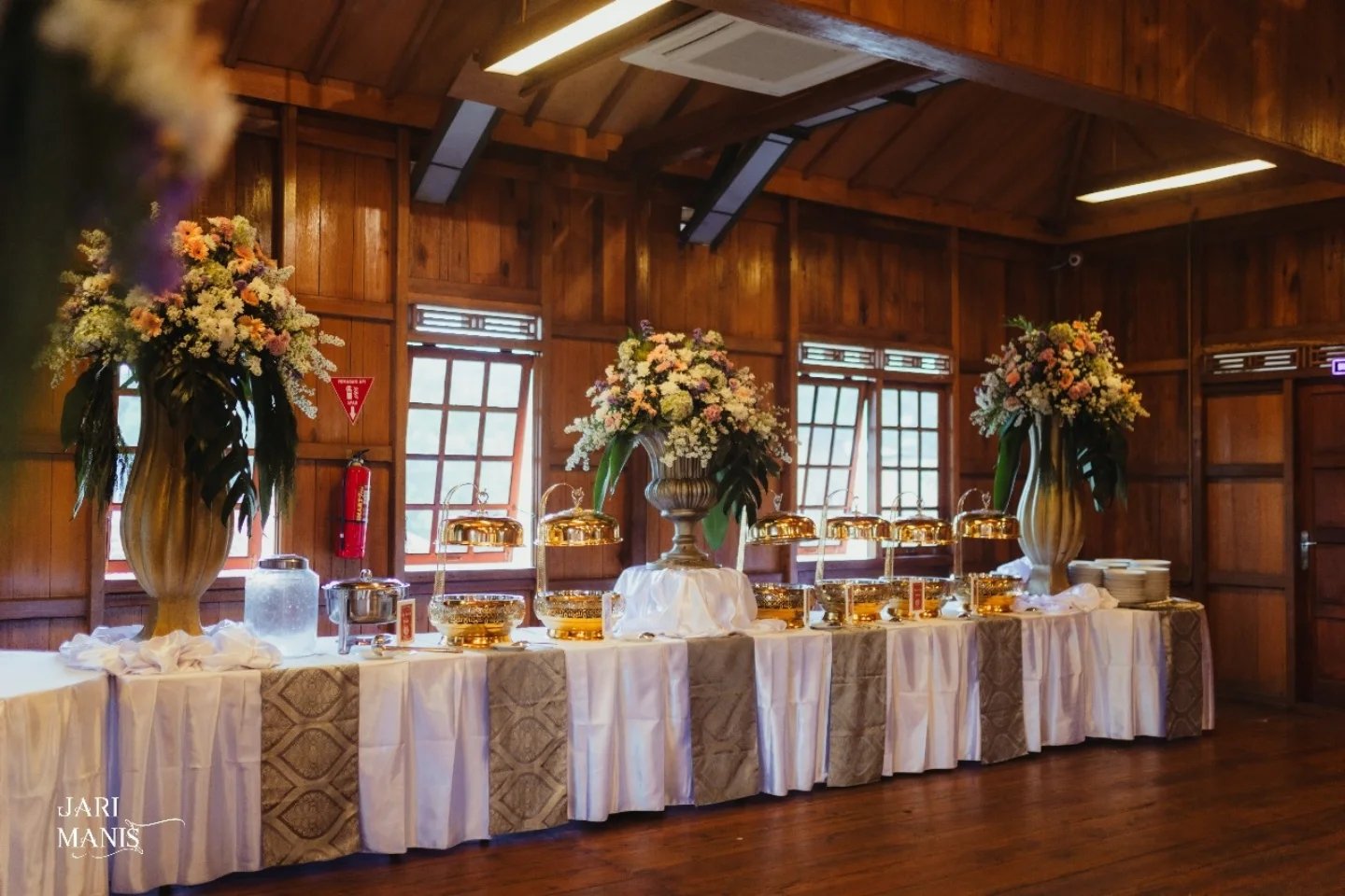Dokumentasi Wedding Fikri Devi 13 07 2025 di Gedung Kembar Venue oleh Jagarasa - foto 16