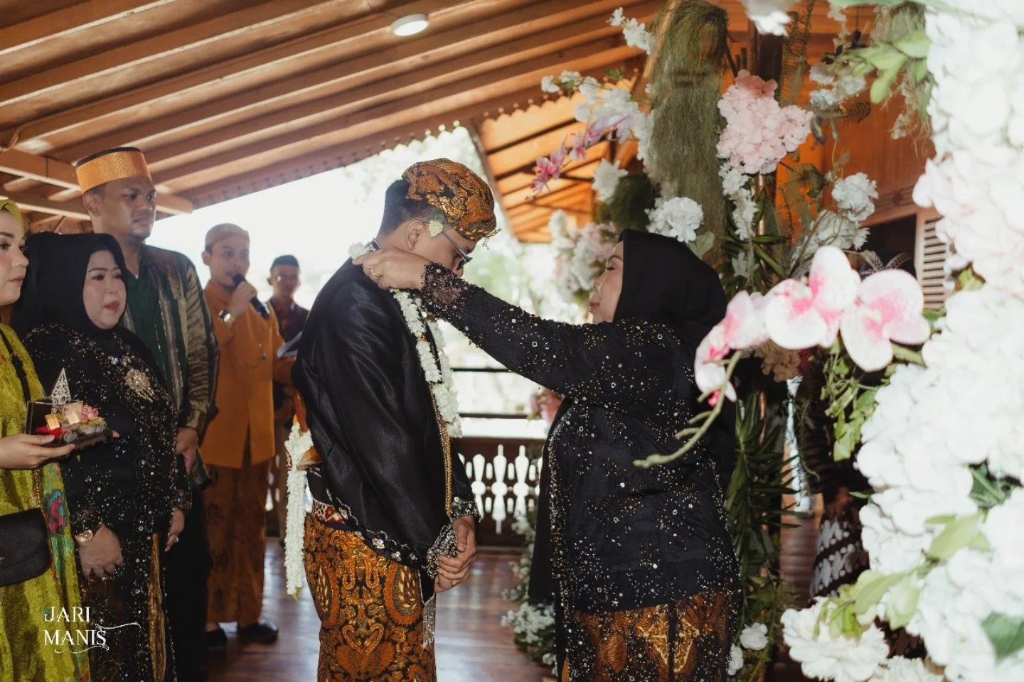 Dokumentasi Wedding Fikri Devi 13 07 2025 di Gedung Kembar Venue oleh Jagarasa - foto 17