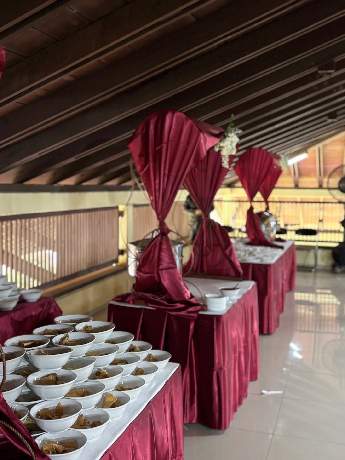Dokumentasi Wedding Puja Andro 22 11 2025 di Gedung Pertemuan Puspitek oleh Jagarasa - foto 10