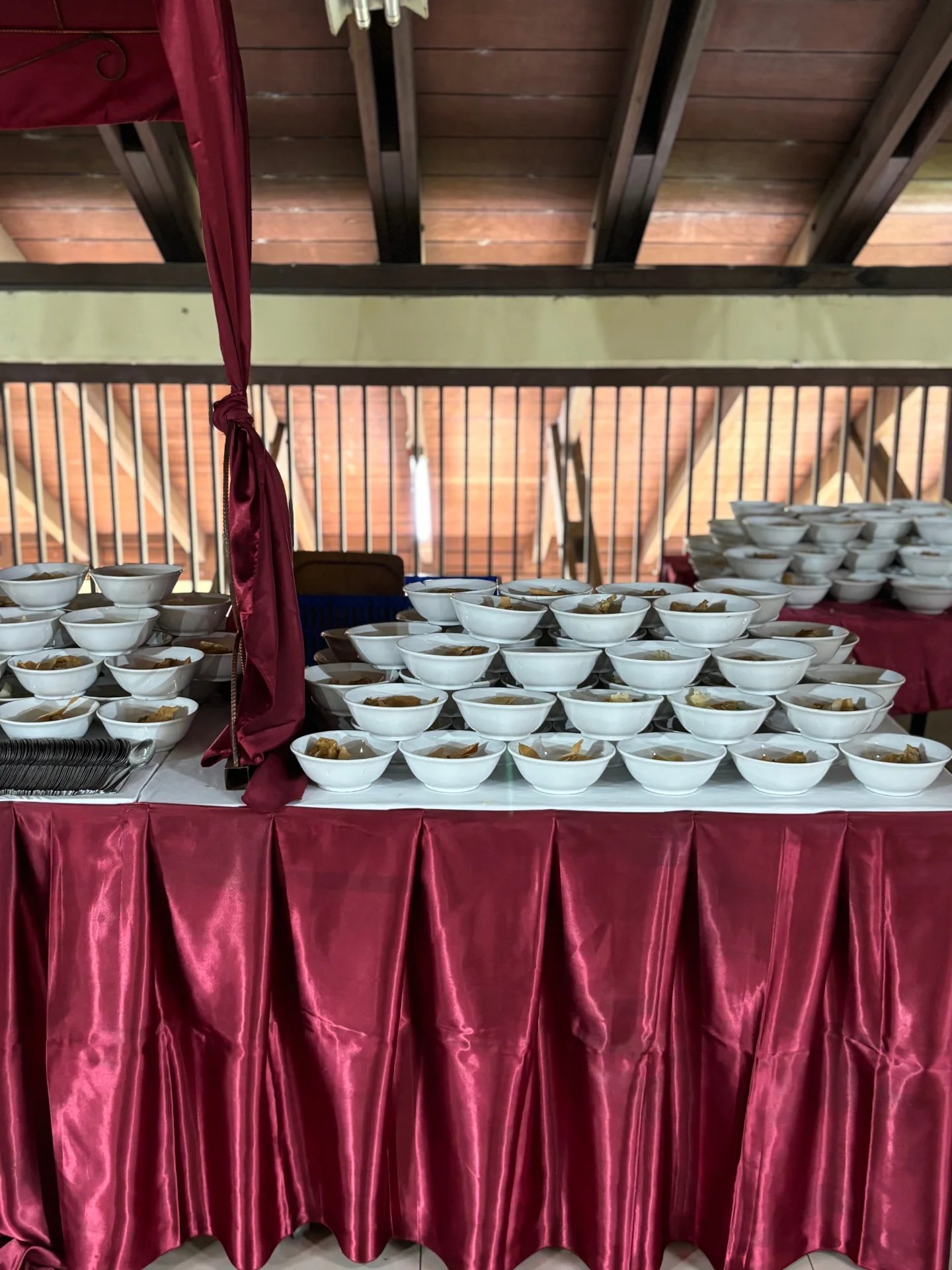 Dokumentasi Wedding Puja Andro 22 11 2025 di Gedung Pertemuan Puspitek oleh Jagarasa - foto 11