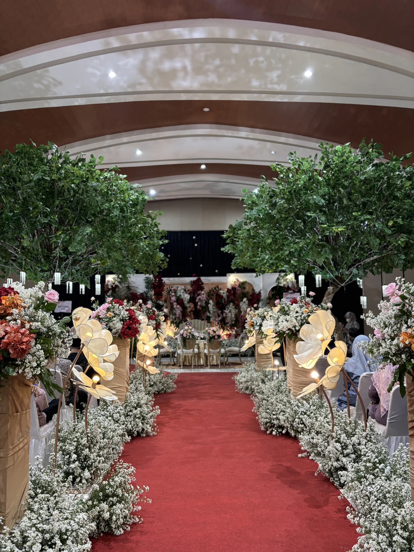Dokumentasi Wedding Dani Dinda 16 05 2026 di Tangerang Convention Centre oleh Jagarasa - foto 12