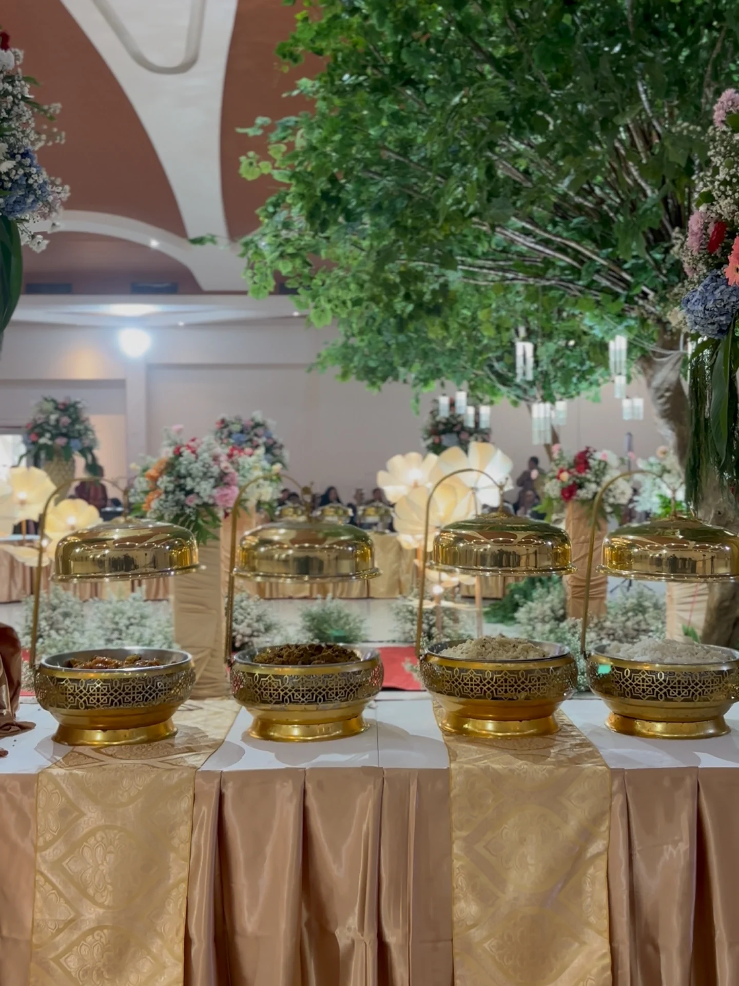 Dokumentasi Wedding Dani Dinda 16 05 2026 di Tangerang Convention Centre oleh Jagarasa - foto 15