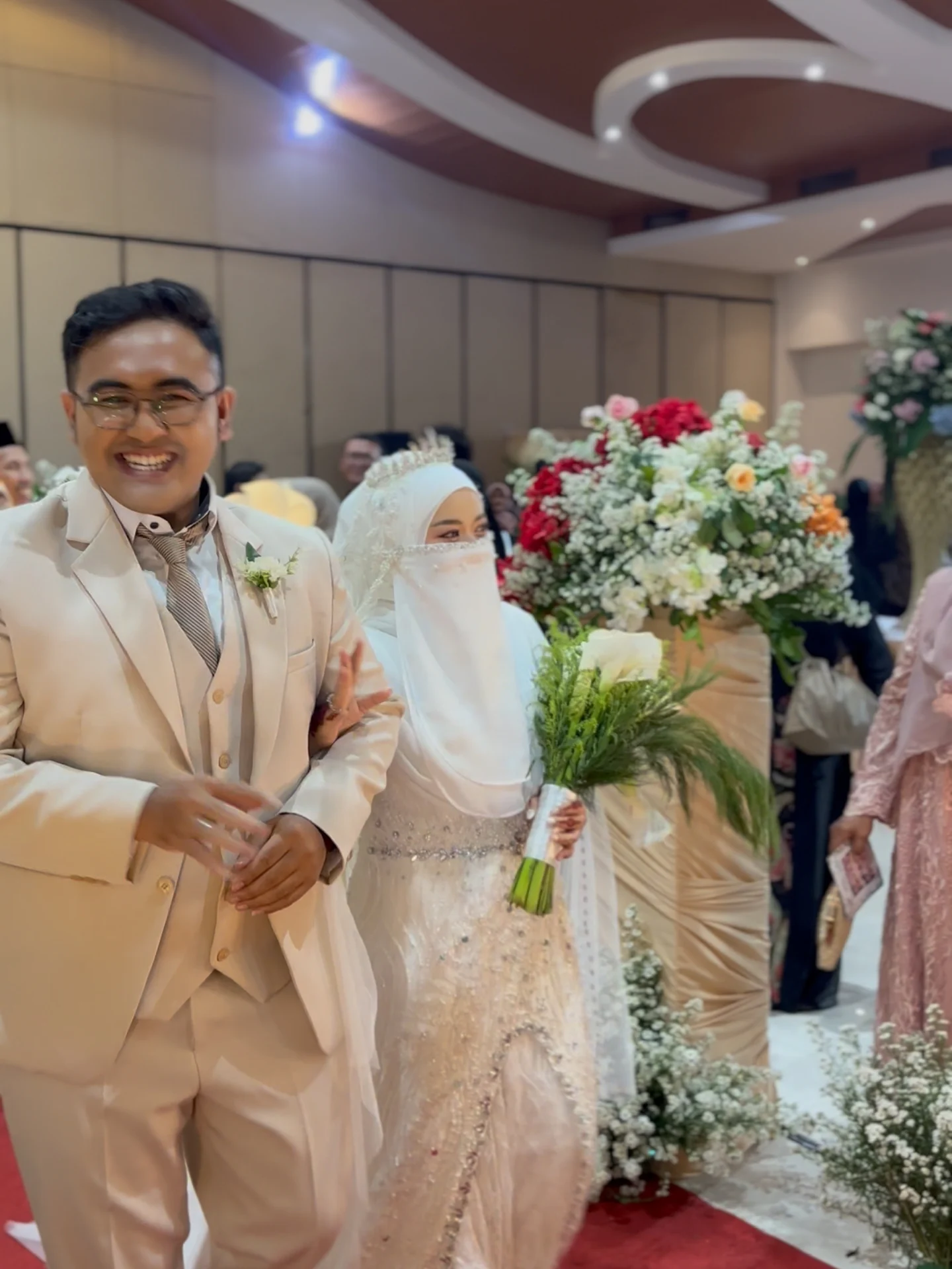 Dokumentasi Wedding Dani Dinda 16 05 2026 di Tangerang Convention Centre oleh Jagarasa - foto 17