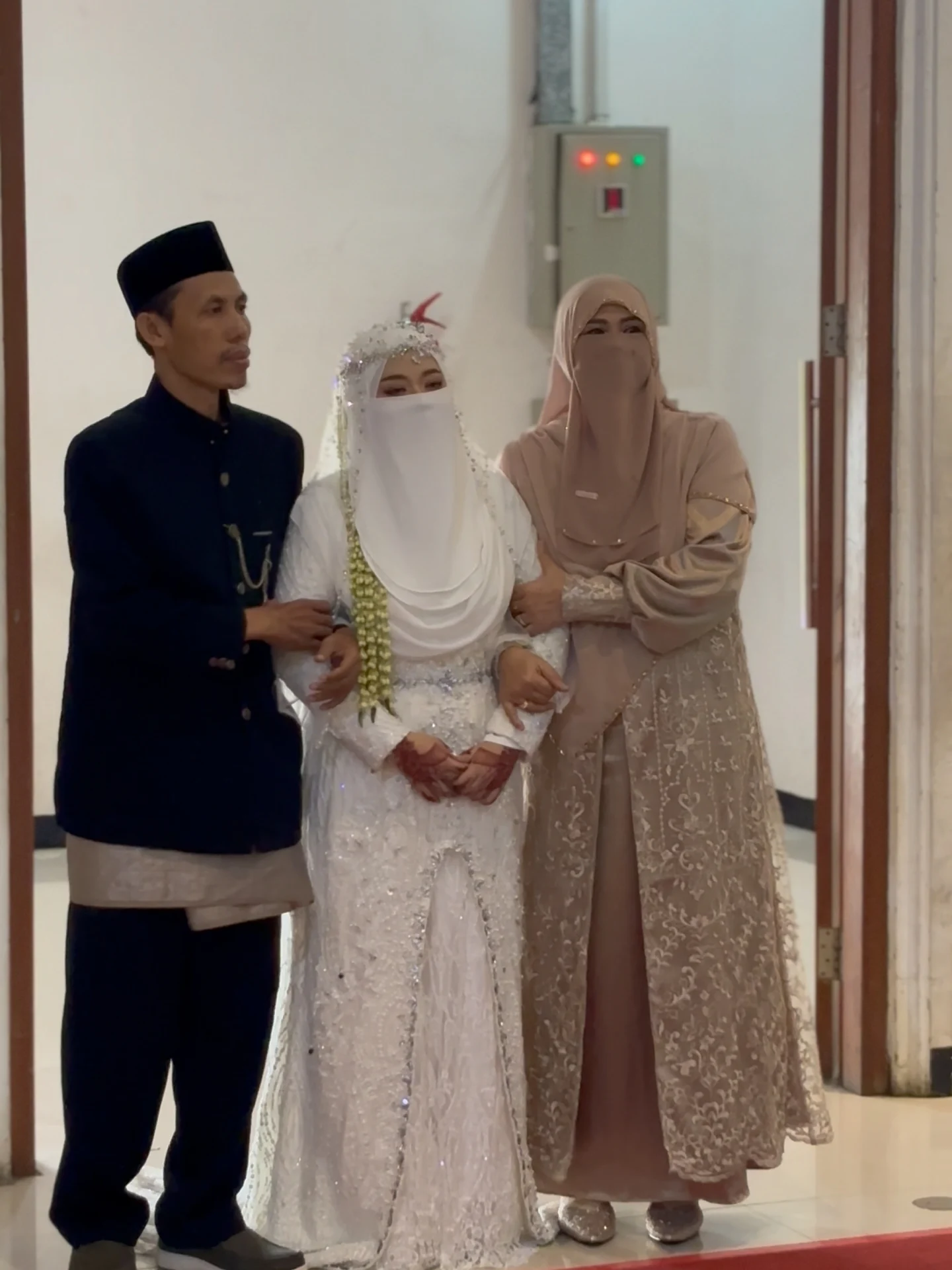 Dokumentasi Wedding Dani Dinda 16 05 2026 di Tangerang Convention Centre oleh Jagarasa - foto 8
