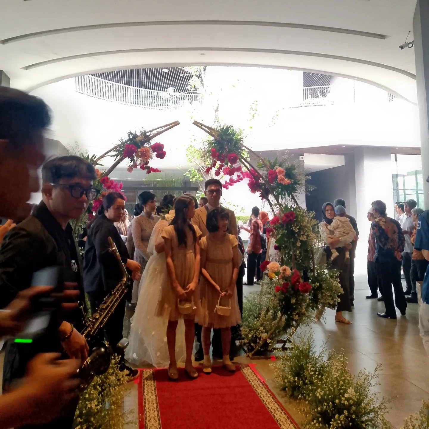 Dokumentasi Wedding Pawes Leo 21 12 2024 di The Ayoma Residence oleh Jagarasa - foto 11