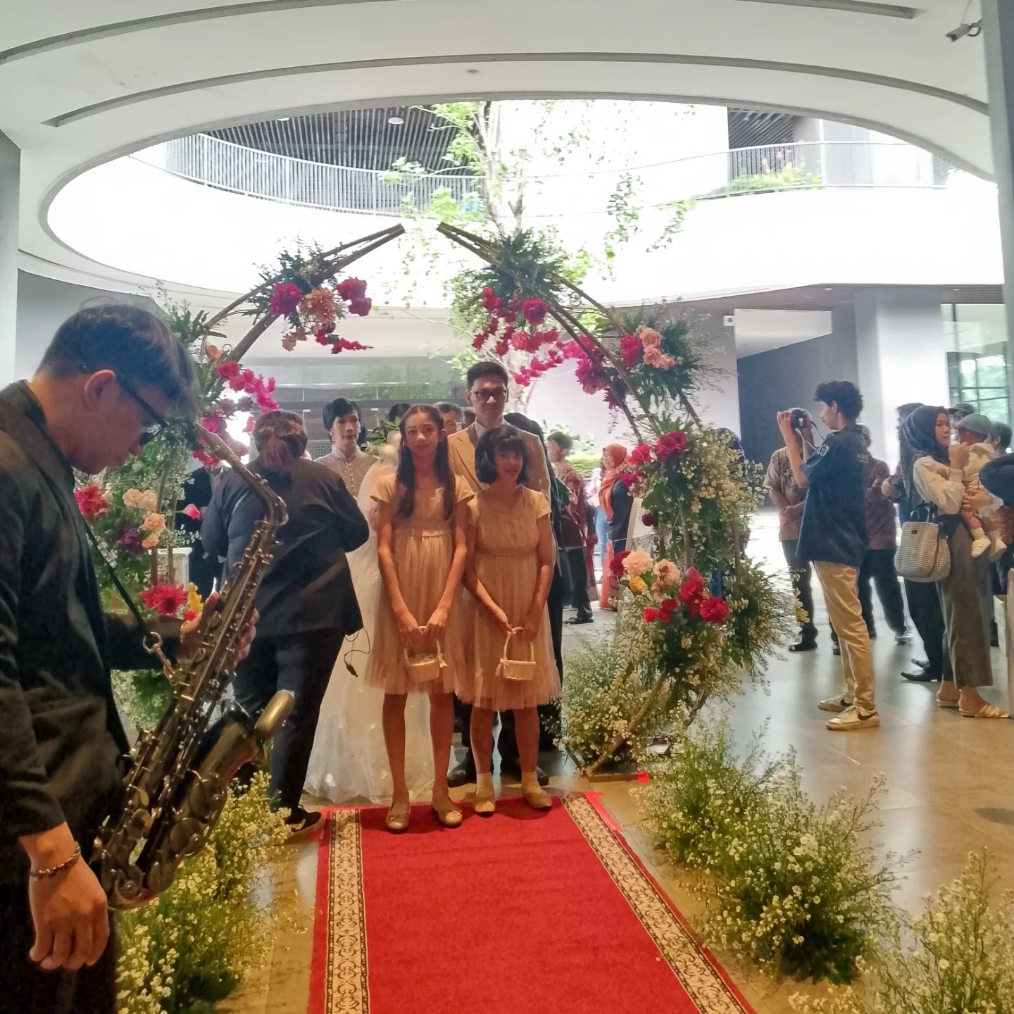 Dokumentasi Wedding Pawes Leo 21 12 2024 di The Ayoma Residence oleh Jagarasa - foto 13