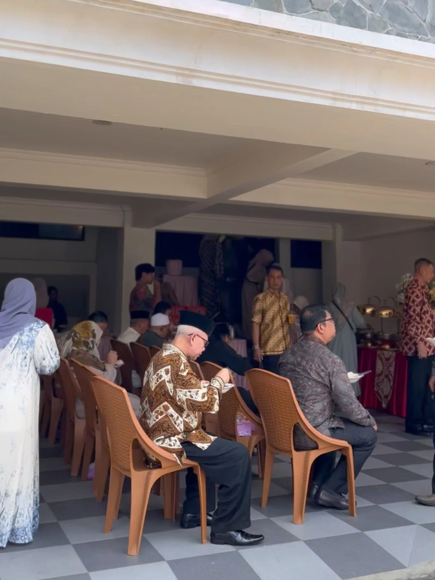 Dokumentasi Wedding Charles Carol Depok Mulya Tanah Baru 11 10 2025 di Tasyakuran Pernikahan oleh Jagarasa - foto 11