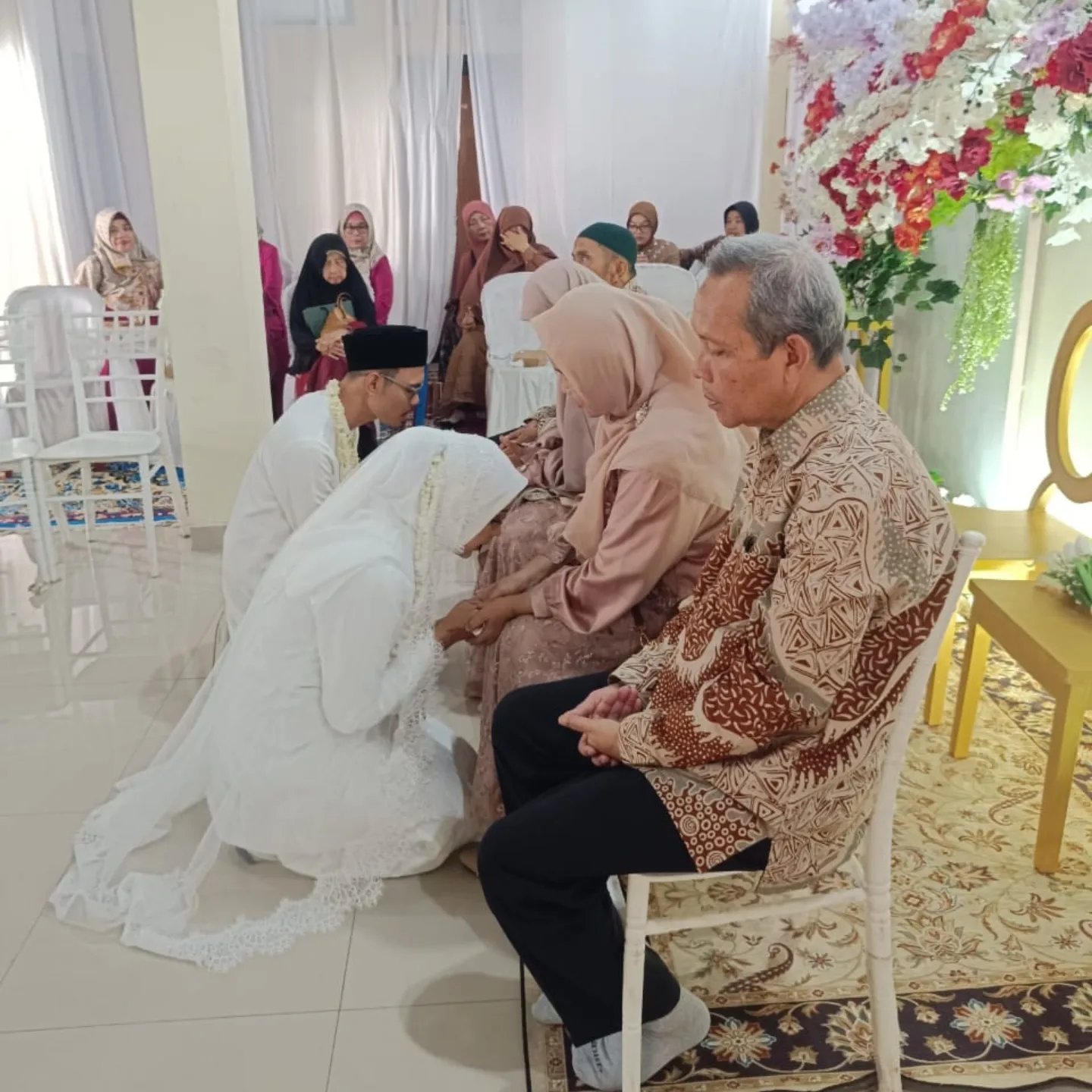 Dokumentasi Wedding Rivan Lulu Griya Asri Bekasi di Tasyakuran Pernikahan oleh Jagarasa - foto 3
