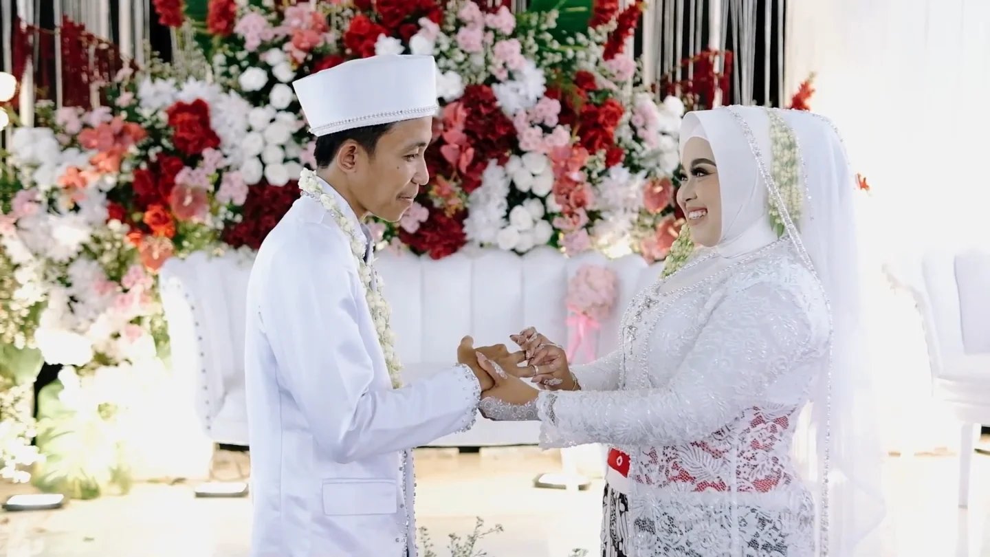 Dokumentasi Wedding Mely Krisman Graha Dinatera Depok 05 10 2025 di Wedding Rumah Mewah oleh Jagarasa - foto 1