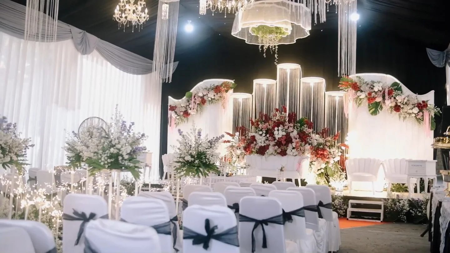 Dokumentasi Wedding Mely Krisman Graha Dinatera Depok 05 10 2025 di Wedding Rumah Mewah oleh Jagarasa - foto 2
