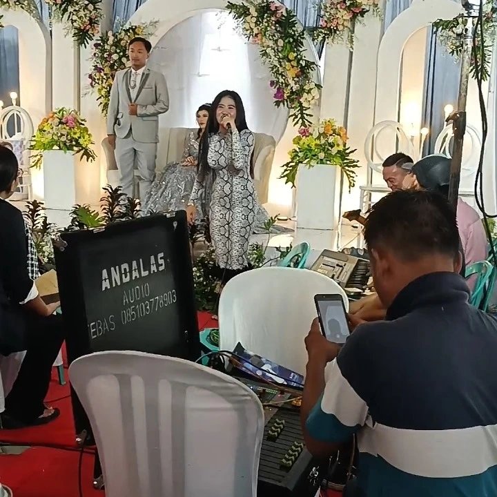 Dokumentasi Wedding Anca Lintang Green Garden Pasuruan di Wedding Rumah Hemat oleh Jagarasa - foto 7